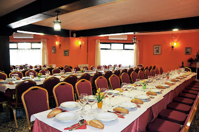 Información y opiniones sobre Restaurante Montes de Toledo SL de Urb. Río Cedena