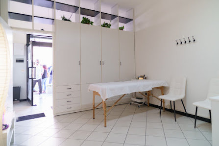 Francesca Canella Naturopata Largo Nevio Zerbini, 5G, 44027 Migliarino FE, Italia