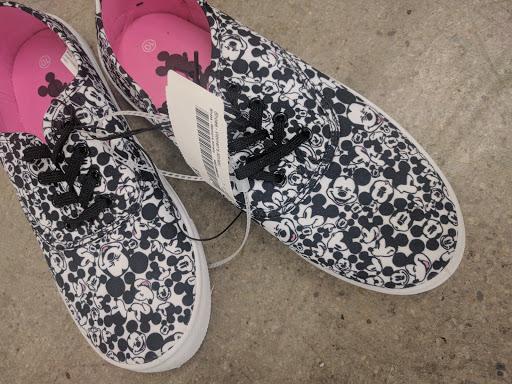 Discount Store «Bargain Hunt», reviews and photos, 3137 Dixie Hwy, Erlanger, KY 41018, USA