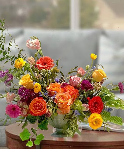 Florist «Alfa Flower Shop», reviews and photos, 7001 W North Ave, Wauwatosa, WI 53213, USA