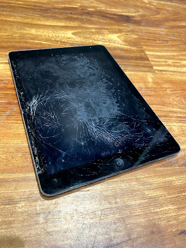 Cell Phone Store «Cellfone MD Cell phone repair», reviews and photos, 7708 W Belmont Ave, Chicago, IL 60634, USA