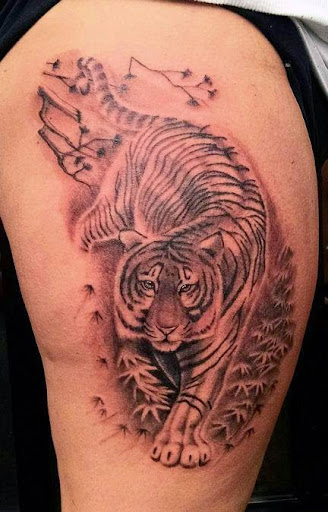 Explore flower leg tattoo ideas, creative tattoo ideas in Vancouver, available at Studio X Tattoos & Piercings