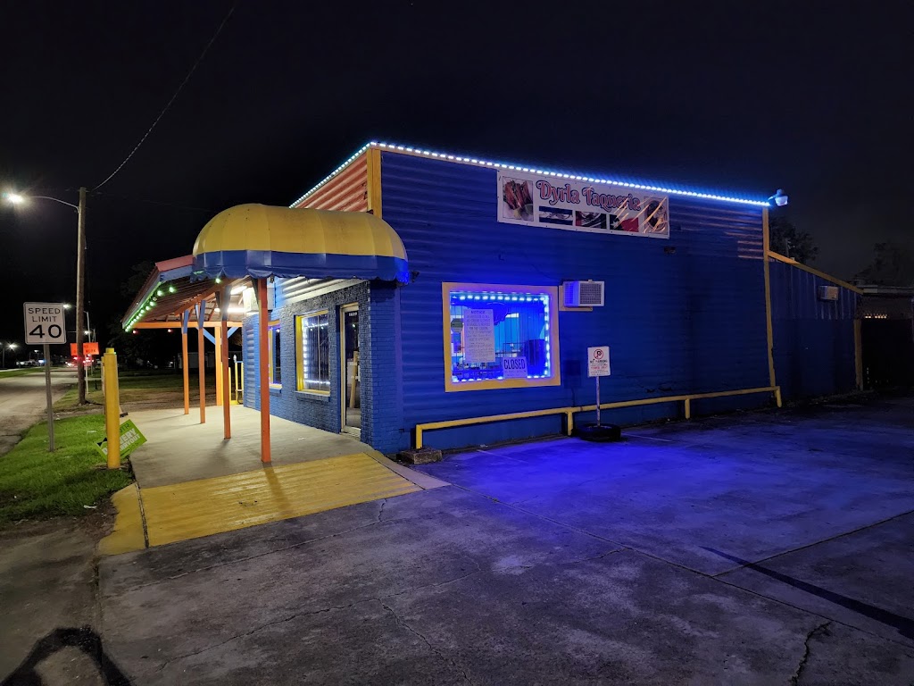 Dyrla Taqueria 77640