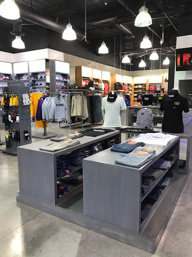 Shoe Store «Shiekh Shoes», reviews and photos, 1900 N Long Beach Blvd, Compton, CA 90221, USA