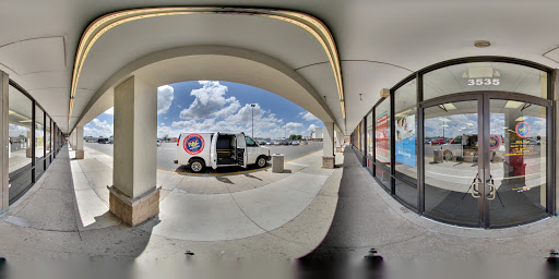 Shopping Mall «Northern Lights Shopping Center», reviews and photos, 3349-3561 Cleveland Ave, Columbus, OH 43224, USA