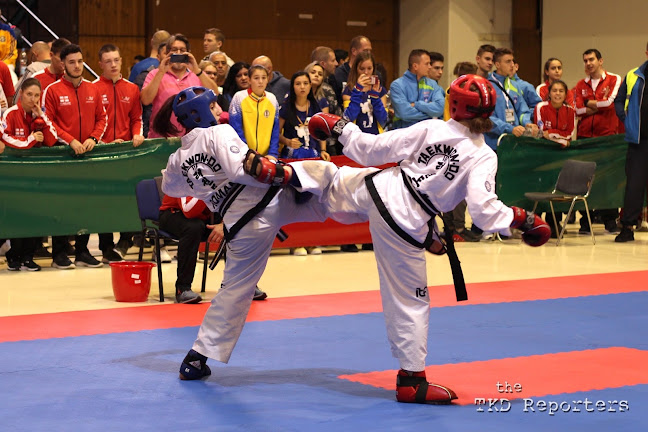 ASC DELTA MMA CLUJ ( Cursuri de Taekwon-do pentru copii , juniori si seniori -cursuri de autoaparare pentru copii , juniori si seniori ) - Sala de Fitness