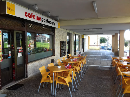 Restaurante Cafeinapontocom Carcavelos