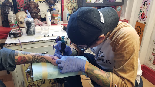 Tattoo Shop «Lifetime Tattoo», reviews and photos, 1510 E Colfax Ave, Denver, CO 80218, USA