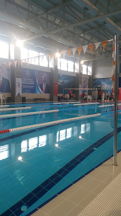 Akademi Ümraniye Beytullah Eroğlu Yüzme Havuzu