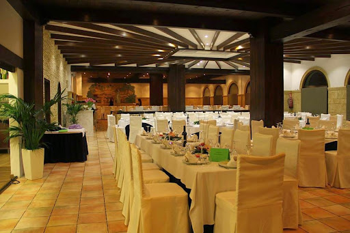 Restaurante Casino Alemañ - Pl. Primavera, 37, 03292 les Baies, Alicante, España