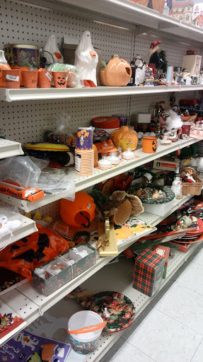 Thrift Store «Goodwill», reviews and photos, 1079 Market St, Warren, PA 16365, USA