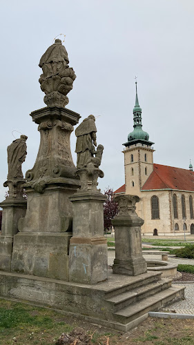 Recenze na Sousoší sv. Jana Nepomuckého v Most - Kostel