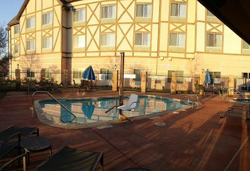 Fairfield Inn & Suites by Marriott Selma Kingsburg image
