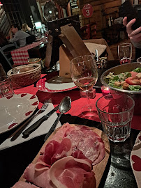 Raclette du Restaurant français Chez Les Fondus Saint Étienne à Saint-Étienne - n°10
