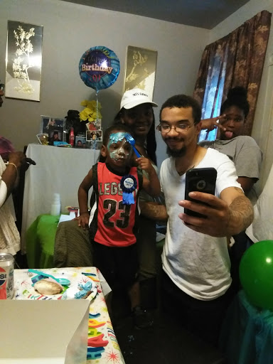 Used Car Dealer «Rockland Auto Sales», reviews and photos, 4852 N 5th St, Philadelphia, PA 19120, USA