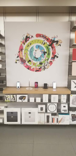 Computer Store «Apple Glendale Galleria», reviews and photos, 2126 Galleria Way, Glendale, CA 91210, USA