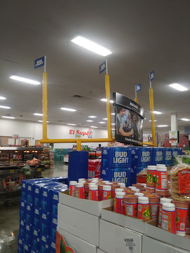 Grocery Store «El Super», reviews and photos, 9710 Woodman Ave, Pacoima, CA 91331, USA