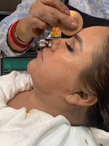 Beauty Salon «Why Not Silvia’s Beauty Salon», reviews and photos, 520 West Ave, Norwalk, CT 06850, USA