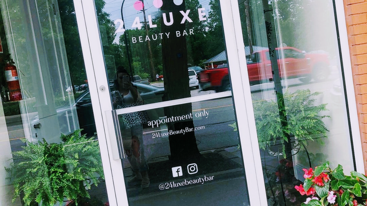 24Luxe Beauty Bar