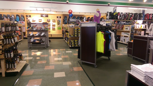 Sporting Goods Store «Golf Galaxy», reviews and photos, 500 Oxford Valley Rd, Langhorne, PA 19047, USA