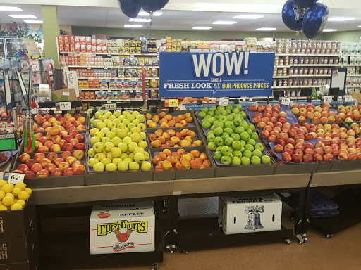 Grocery Store «Super Stop & Shop», reviews and photos, 72 Newtown Rd, Danbury, CT 06810, USA