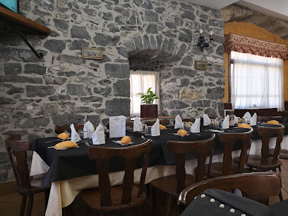 Restaurante Hostal La Sobana - la fonda, Av. Miguel de Cervantes, 36, 39800 Ramales de la Victoria, Cantabria, Spain