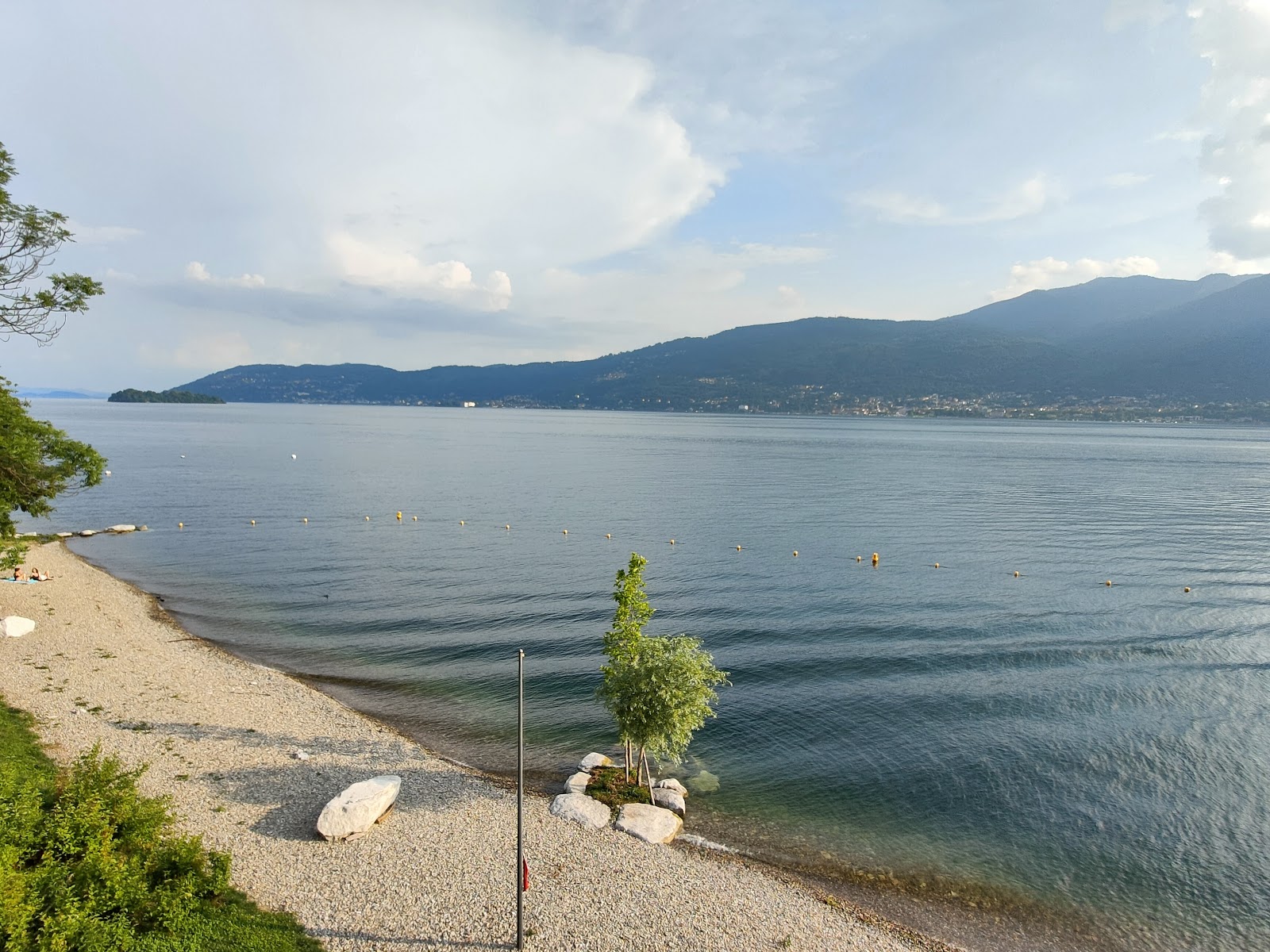 Photo de Tre Ponti Beach - endroit populaire parmi les connaisseurs de la détente