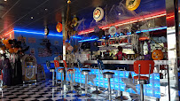 Atmosphère du Restaurant américain Memphis - Restaurant Diner à Poitiers - n°15