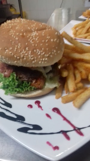 Restaurante Donde Luis - photo 1