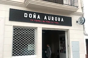 Doña Aurora image
