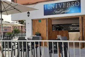 Iuniverso Bar image