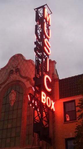 Movie Theater «Music Box Theatre», reviews and photos, 3733 N Southport Ave, Chicago, IL 60613, USA