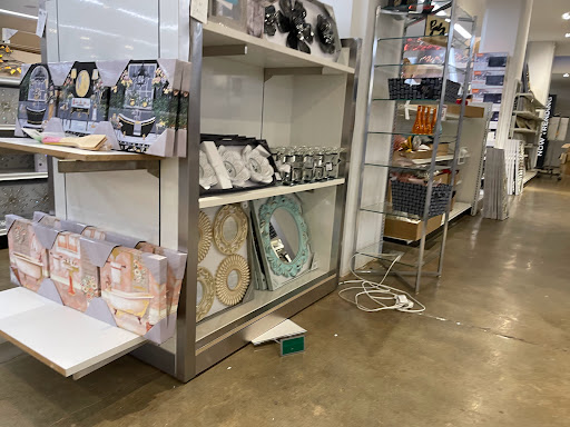 Shopping Mall «The Gallery», reviews and photos, 901 Market St, Philadelphia, PA 19107, USA