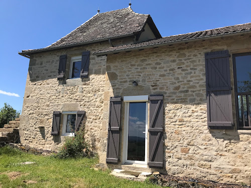 Gîtelecausse la Salamandre à Faycelles