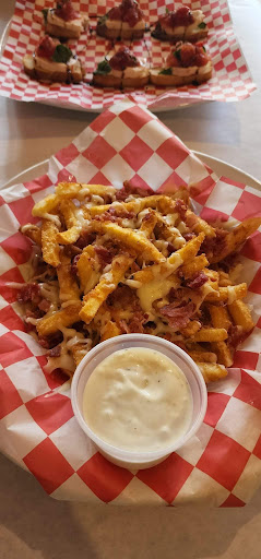 Wine Store «Village Wine Cellars», reviews and photos, 48 E Mulberry St, Lebanon, OH 45036, USA