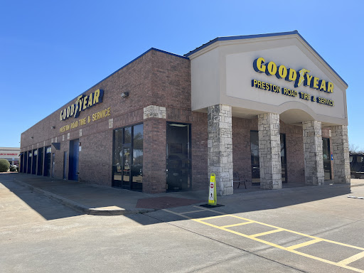 Auto Repair Shop «Preston Road Tire and Service», reviews and photos, 3880 Preston Rd, Frisco, TX 75034, USA