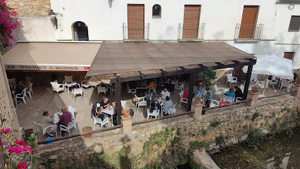 Bar Restaurante El Nacimiento - Travesia Pio XII, 70, 29440 Igualeja, Málaga, Spain