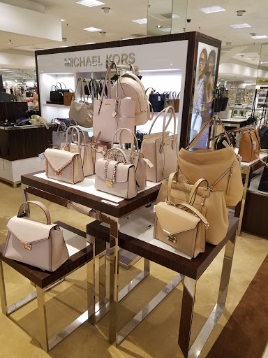 Department Store «Lord & Taylor», reviews and photos, 250 Granite St, Braintree, MA 02184, USA