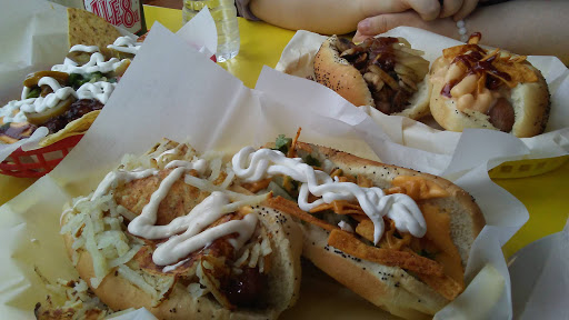 Hotdog Eddy's