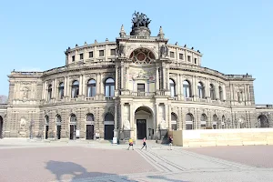 Semperoper Dresden image