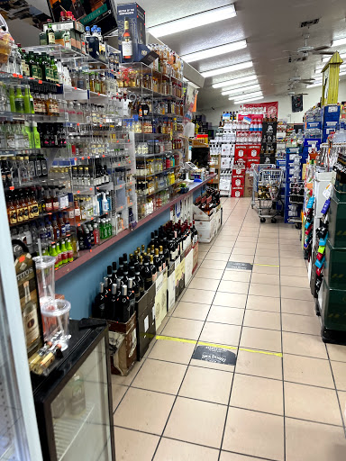 Liquor Store «Norman’s Liquors and Fine Wines», reviews and photos, 5235 Gulf Blvd, St Pete Beach, FL 33706, USA