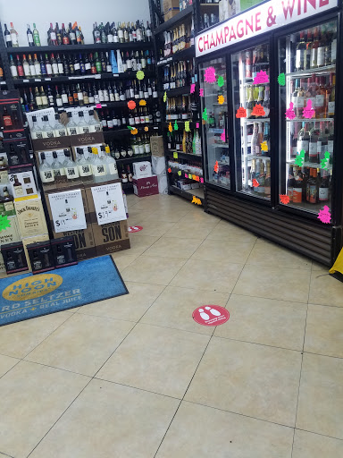 Liquor Store «University Liquors», reviews and photos, 2400 N University Dr, Sunrise, FL 33322, USA