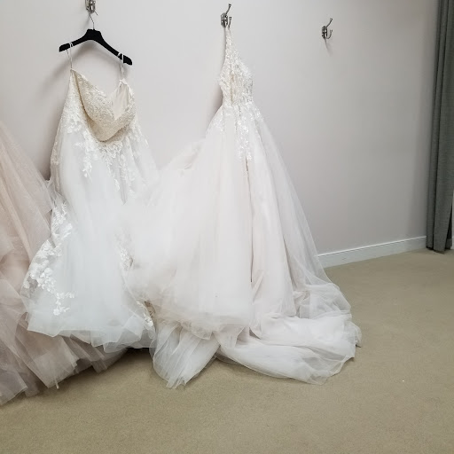 Bridal Shop «Curvaceous Couture Bridal», reviews and photos, 9130 Red Branch Rd t, Columbia, MD 21045, USA