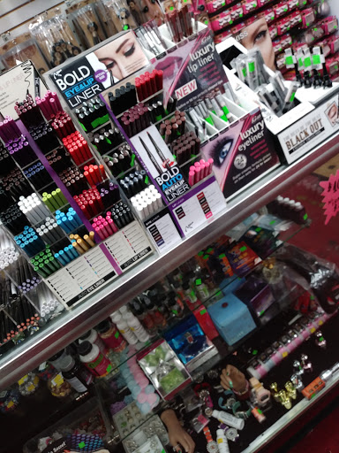 Cosmetics Store «Kay Beauty Supply», reviews and photos, 7746 Wyoming Ave, Dearborn, MI 48126, USA