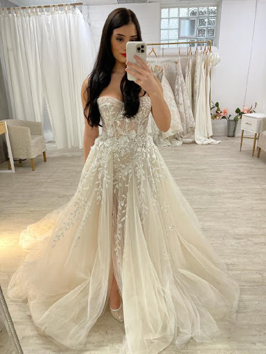 Clothing Store «Bridal Beginning», reviews and photos, 450 Cochran Rd, Pittsburgh, PA 15228, USA