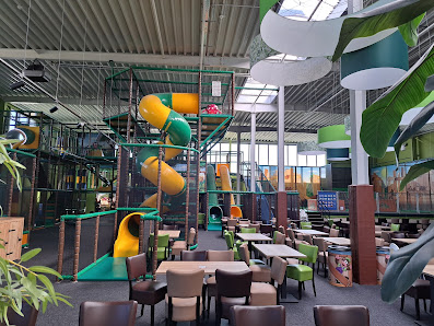 Monkey Town Leipzig | Indoor Spielplatz Sepp-Verscht-Straße 1, 04463 Großpösna, Deutschland