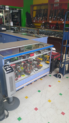 Pawn Shop «Ez Pawn», reviews and photos, 3101 South Blvd, Charlotte, NC 28209, USA