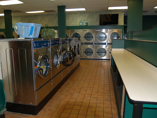 Laundromat «The Laundry Co of Carmichael», reviews and photos, 6450 Fair Oaks Blvd, Carmichael, CA 95608, USA