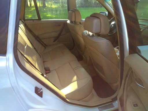 Used Car Dealer «Village Car Store», reviews and photos, 1390 Courtright Rd, Columbus, OH 43227, USA