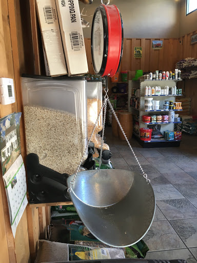 Pet Supply Store «Trading Post Feed Pet & Farm», reviews and photos, 175 43rd Ave, Vero Beach, FL 32968, USA